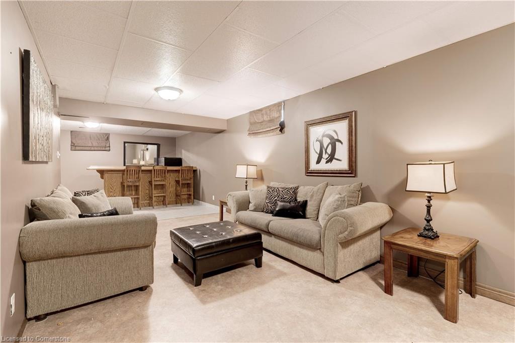 9 Sugarberry Court Property Photo 24