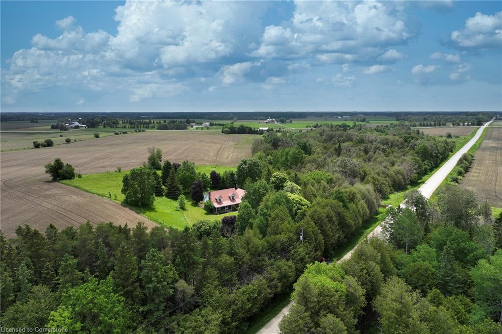 7135 Sideroad 3 Sideroad E Property Photo 1
