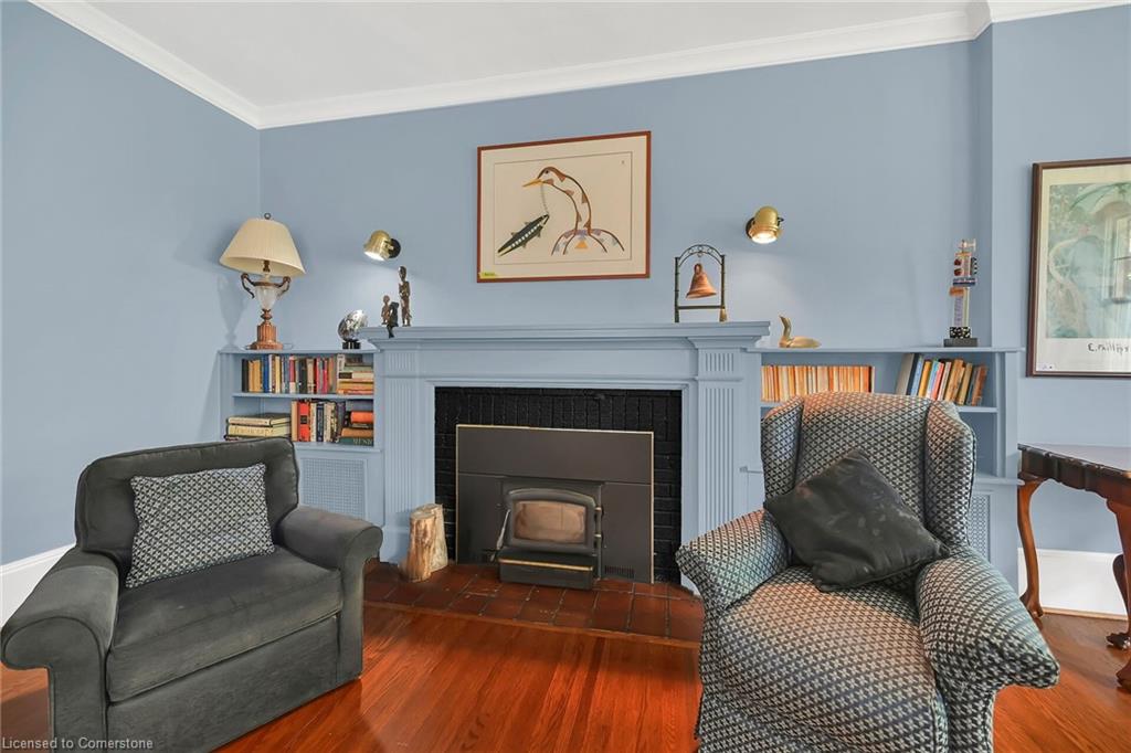 40 Undermount Avenue Property Photo 6