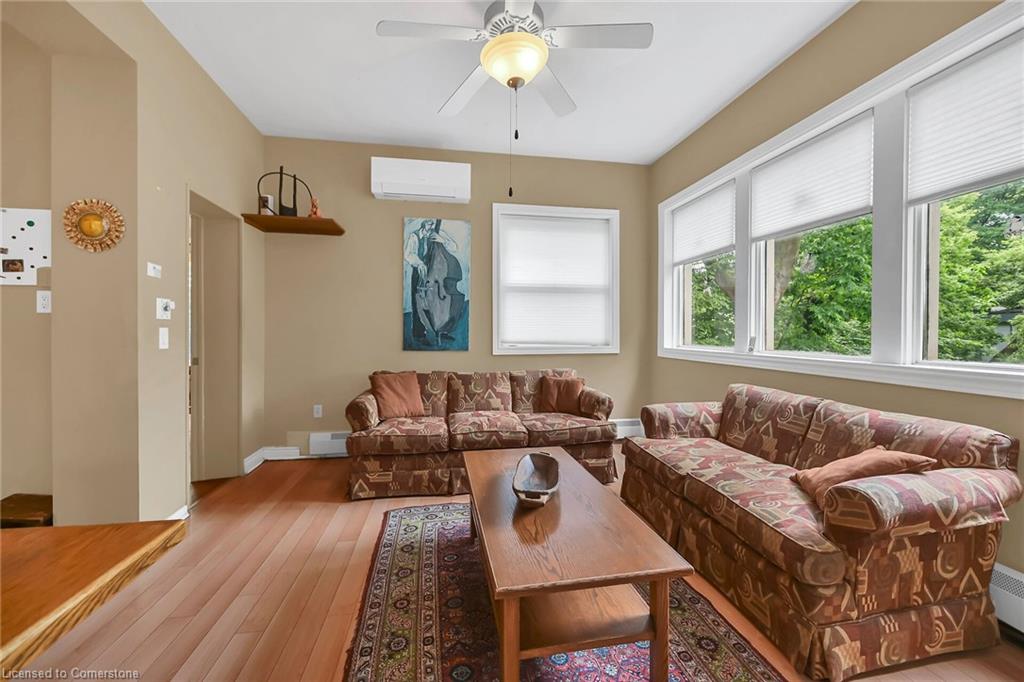 40 Undermount Avenue Property Photo 12