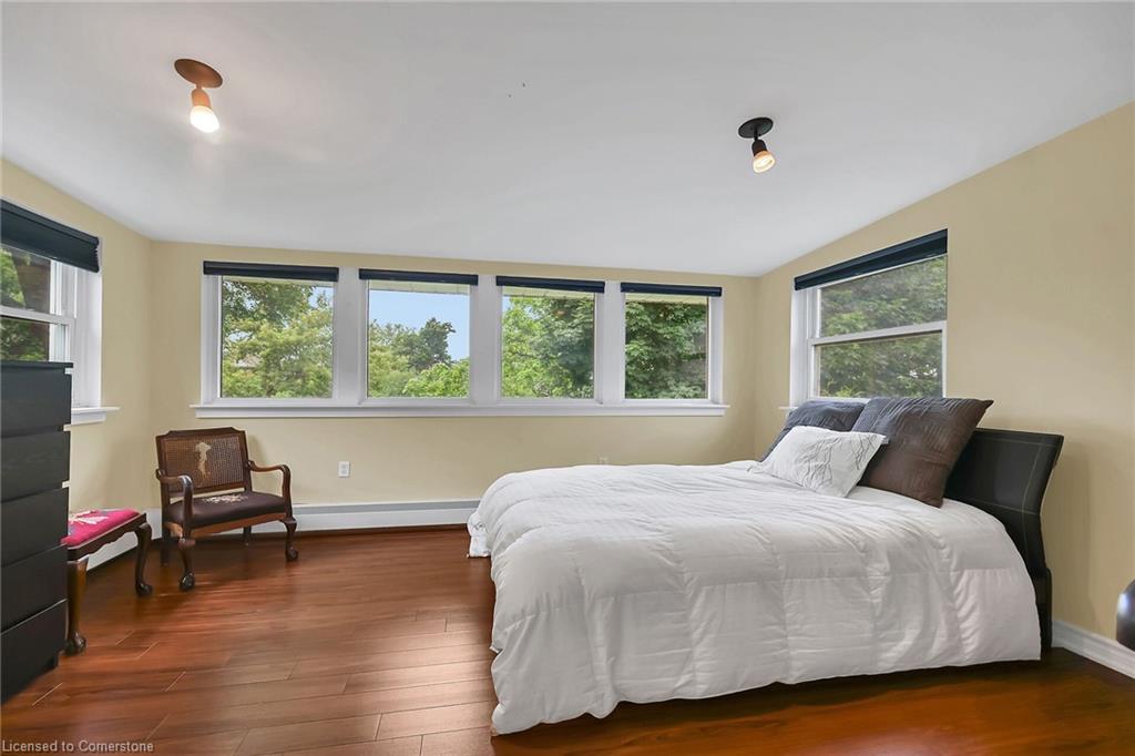 40 Undermount Avenue Property Photo 19