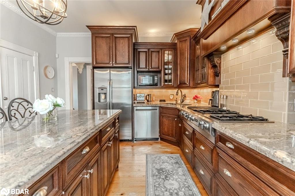 72 High Street Property Photo 17
