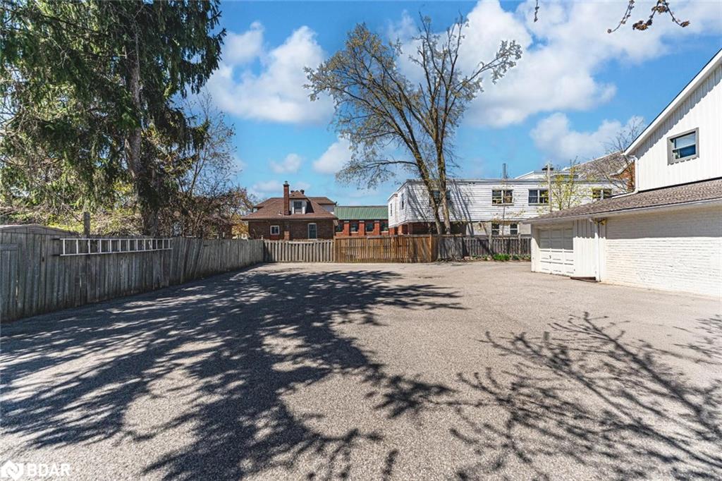 72 High Street Property Photo 20