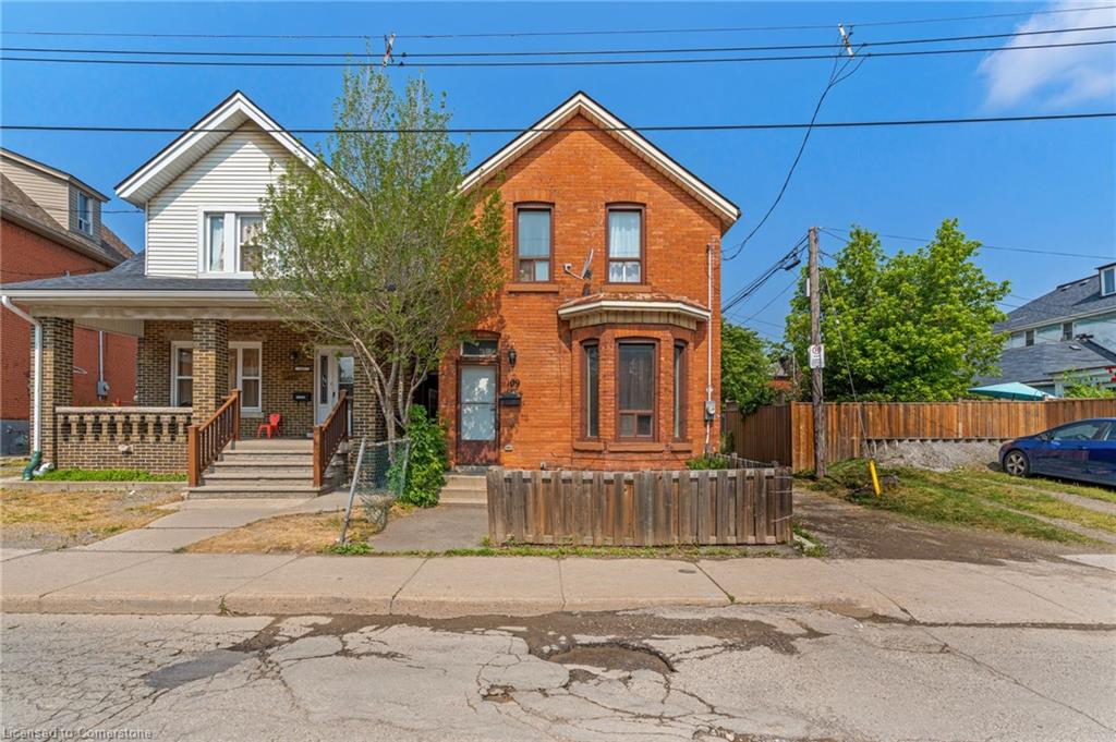 109 Sanford Avenue N Property Photo 1