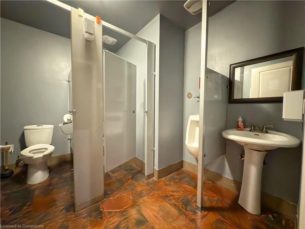 5-438 Kerr Street Property Photo 10