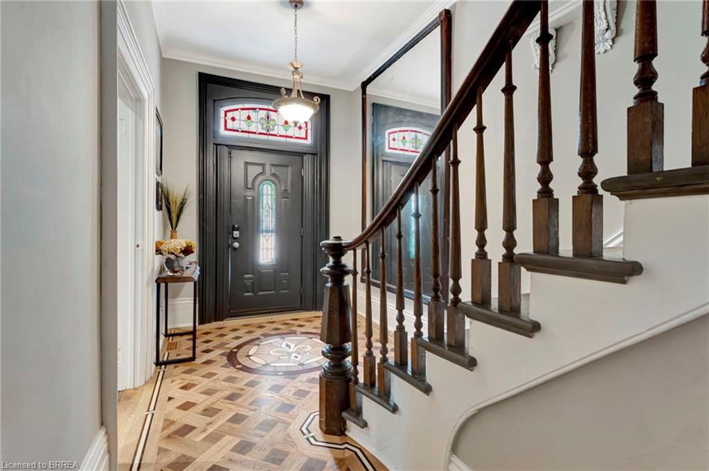 214 Grand River Street N Property Photo 3