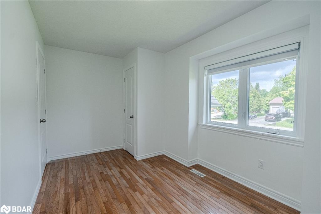 1 Kenwell Court Property Photo 9