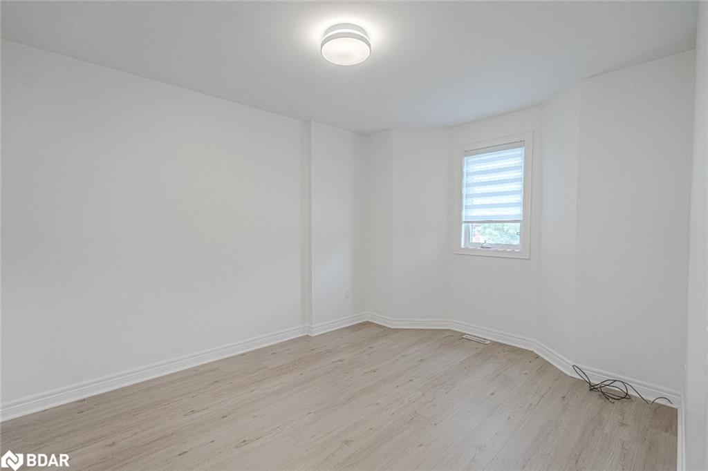 1 Kenwell Court Property Photo 12