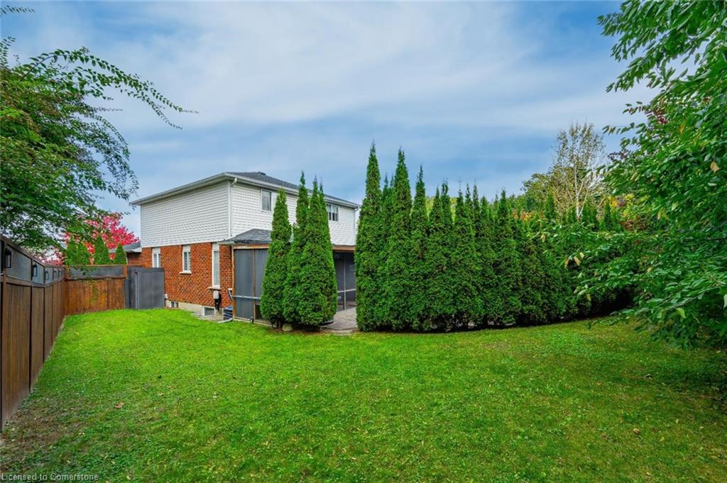52 Bond Court Property Photo 39