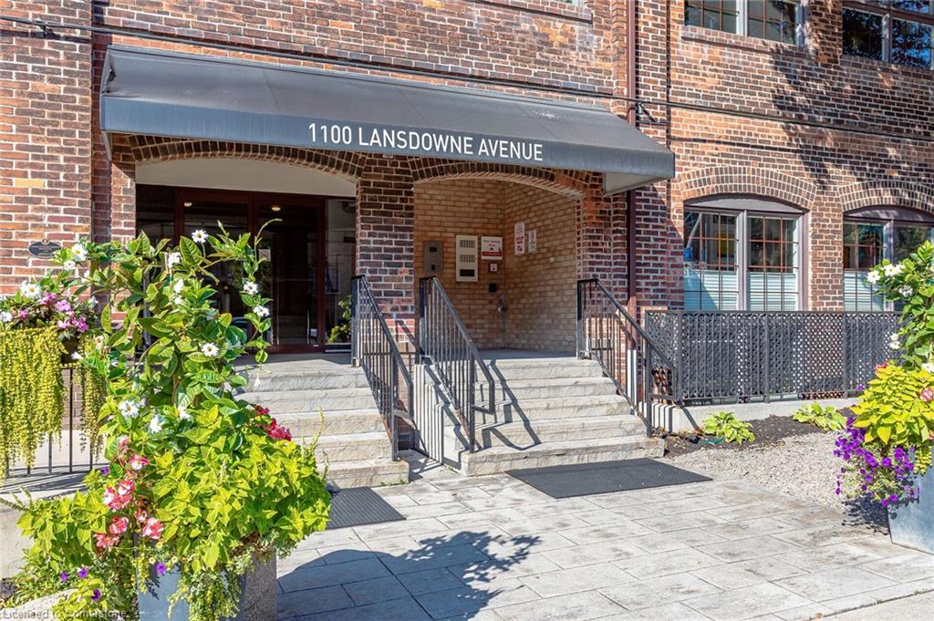 346-1100 Lansdowne Avenue Property Photo 4