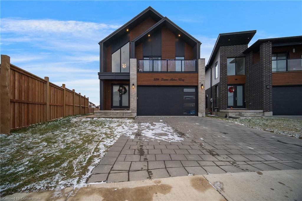 3314 David Milne Way Property Photo 1