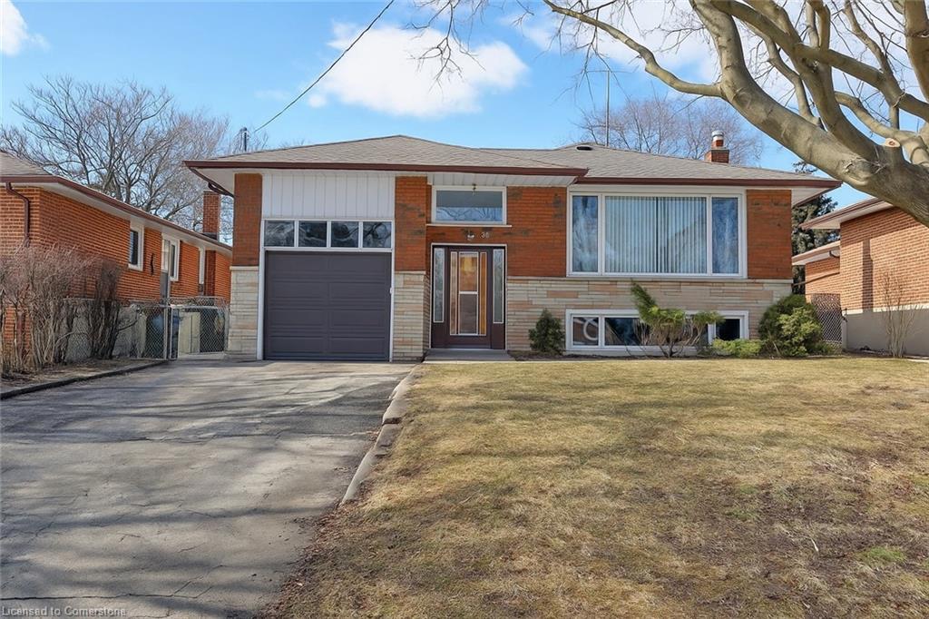 30 Moynes Avenue Property Photo 1
