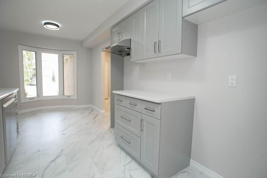 93 D'aubigny Road Property Photo 8