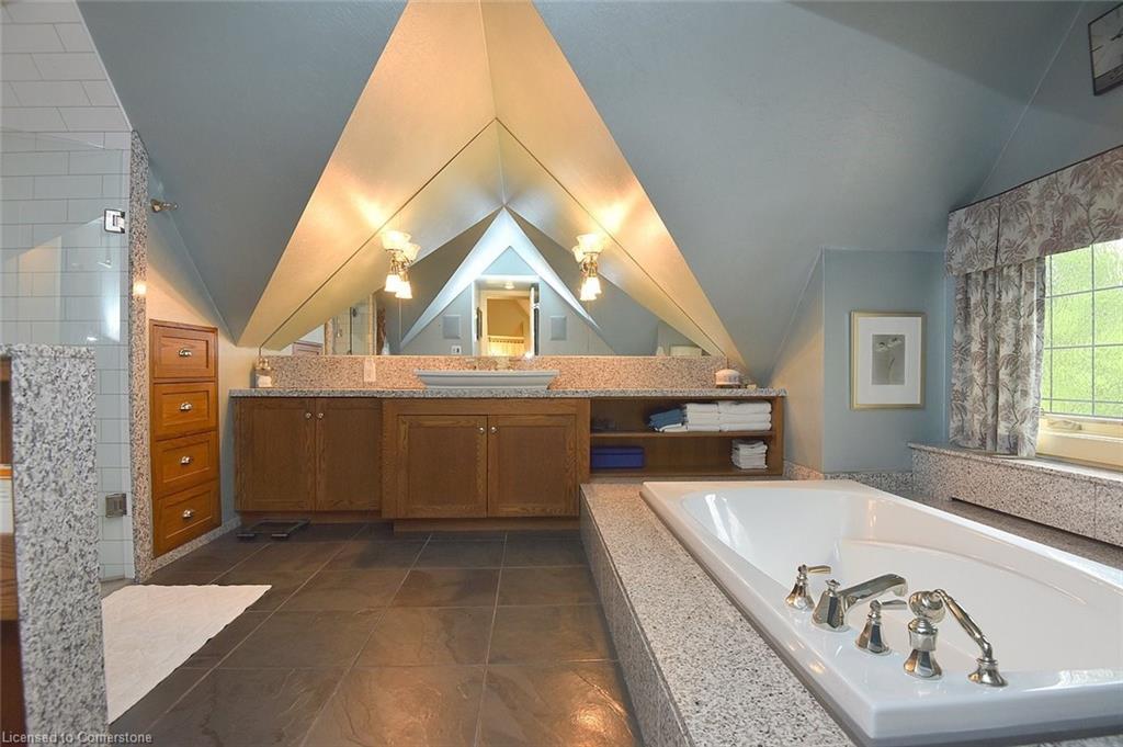 11 Oak Knoll Drive Property Photo 20