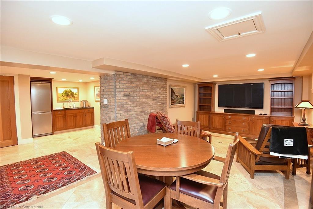 11 Oak Knoll Drive Property Photo 32