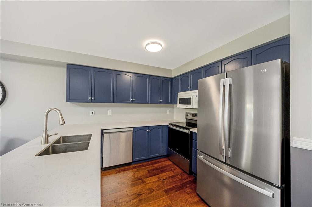 11 Harding Street Property Photo 12