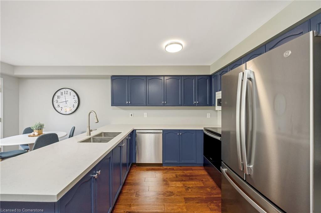 11 Harding Street Property Photo 13