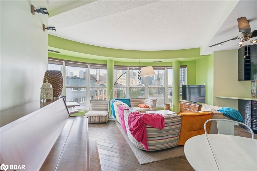 414-135 James Street S Property Photo 9