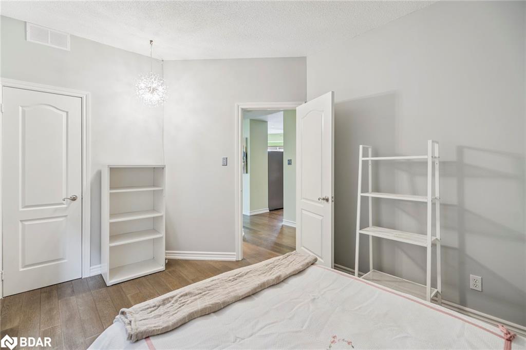 414-135 James Street S Property Photo 15