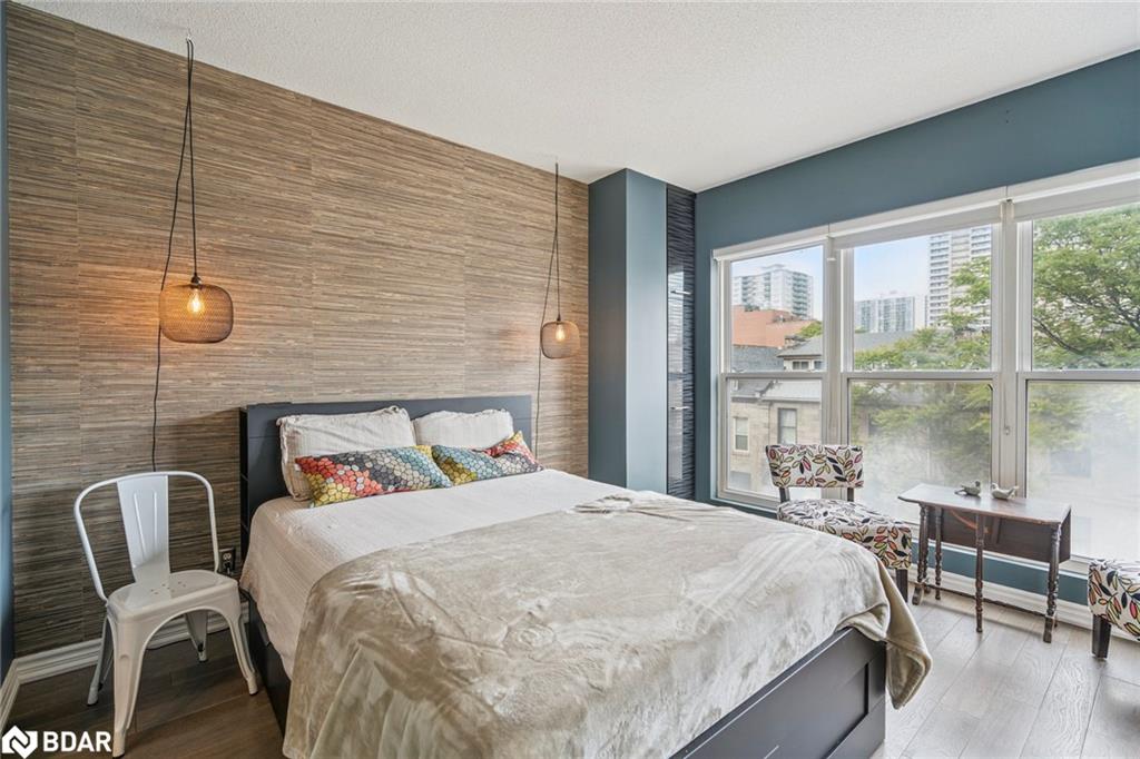 414-135 James Street S Property Photo 16