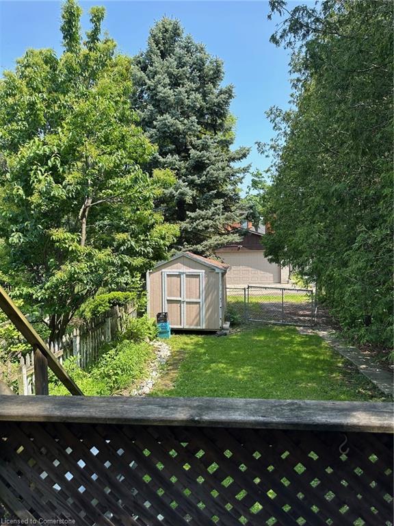 326 Herkimer Street Property Photo 27