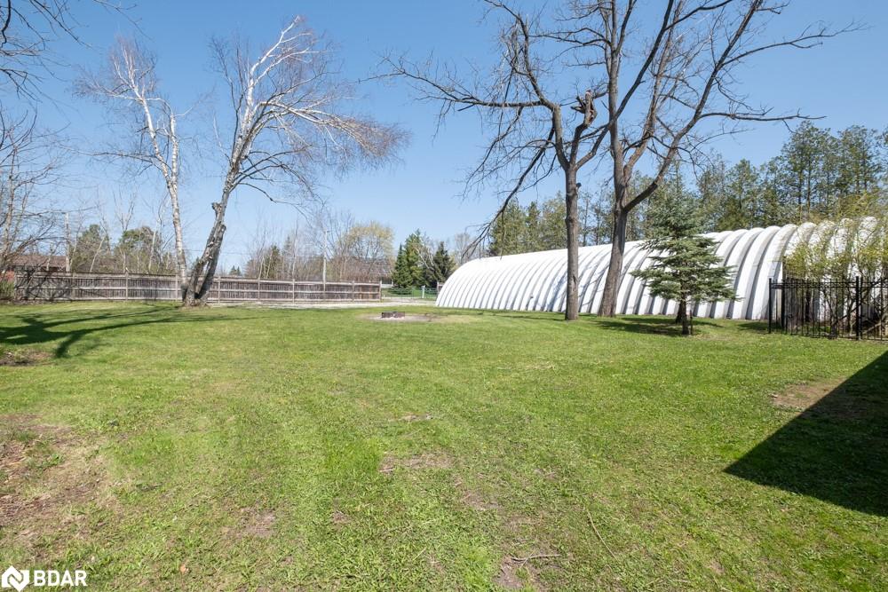 112 Lakeshore Road W Property Photo 5