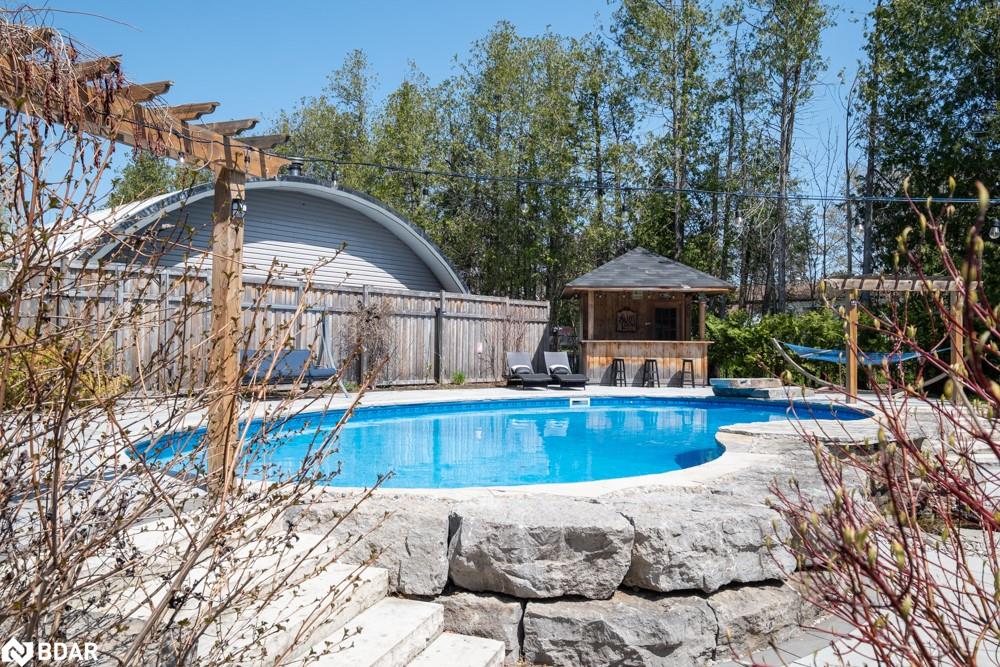 112 Lakeshore Road W Property Photo 29