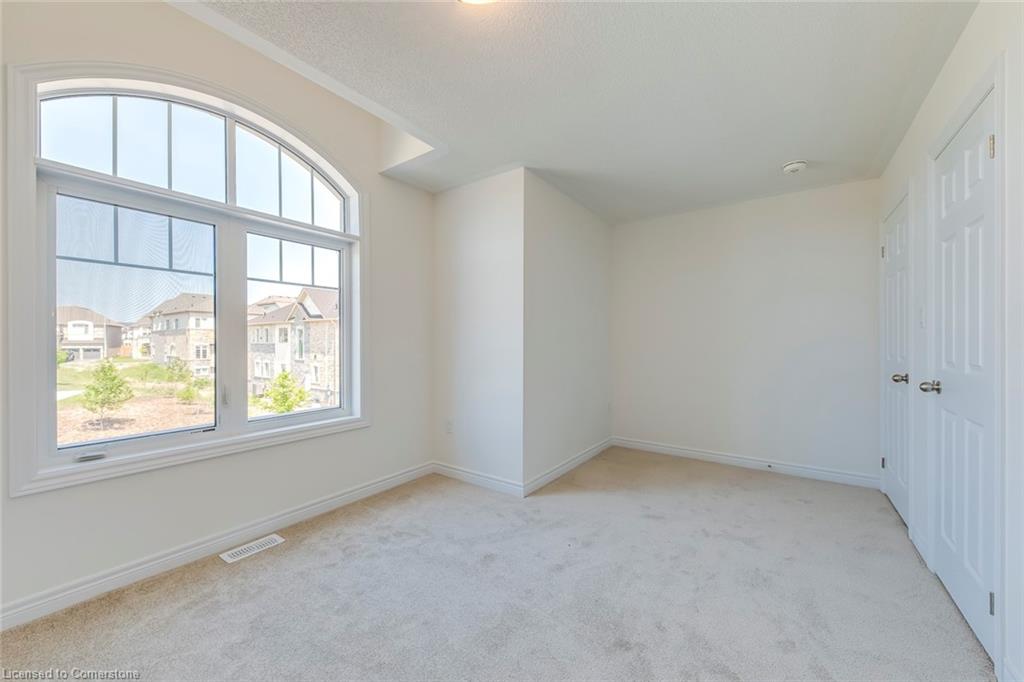 3934 Leonardo Street Property Photo 13