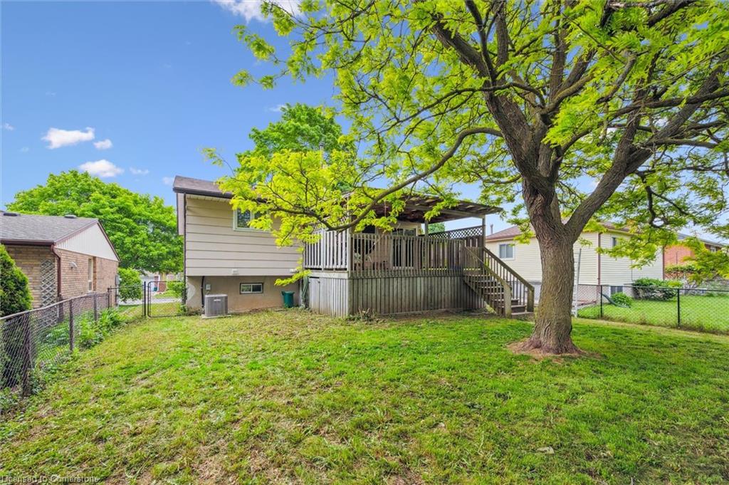 27 Sugar Maple Street Property Photo 20