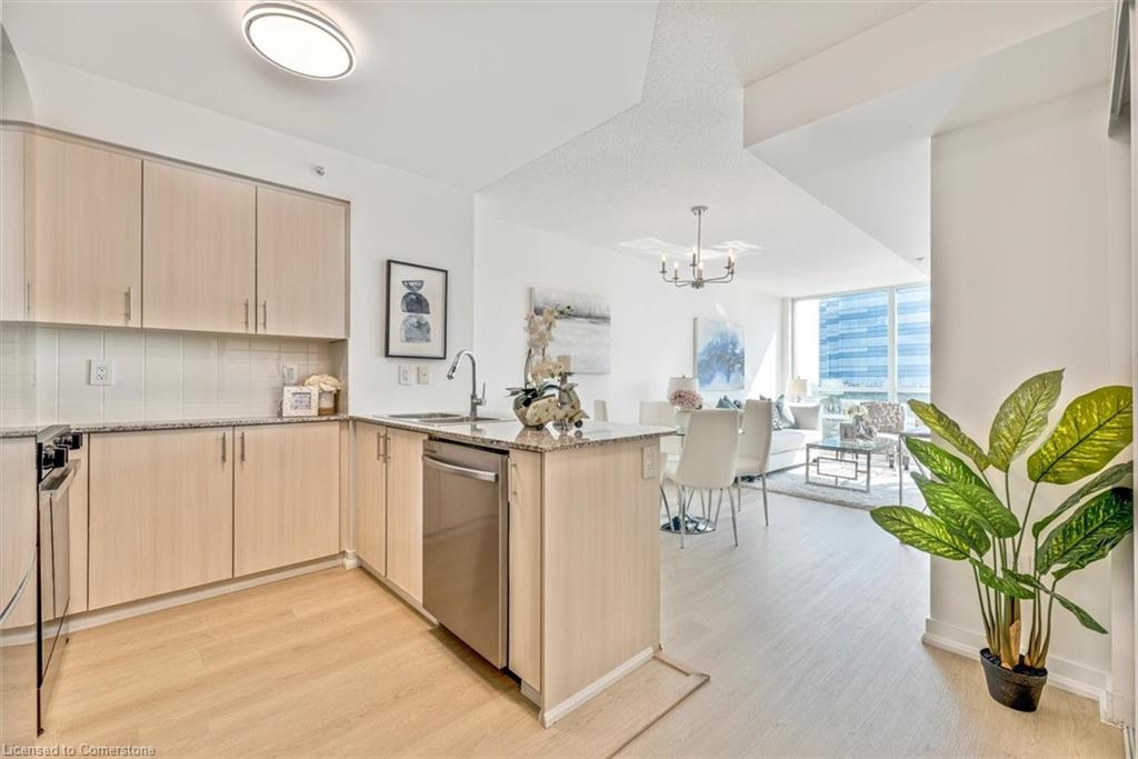 1608-5740 Yonge Street Property Photo 1