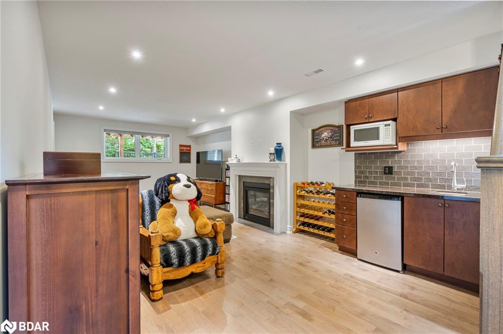 17 Hillcrest Drive Property Photo 20