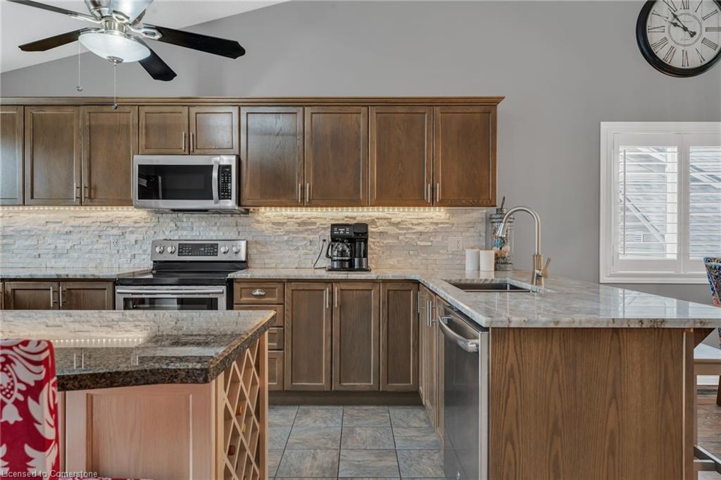 21 Cherry Avenue Property Photo 13