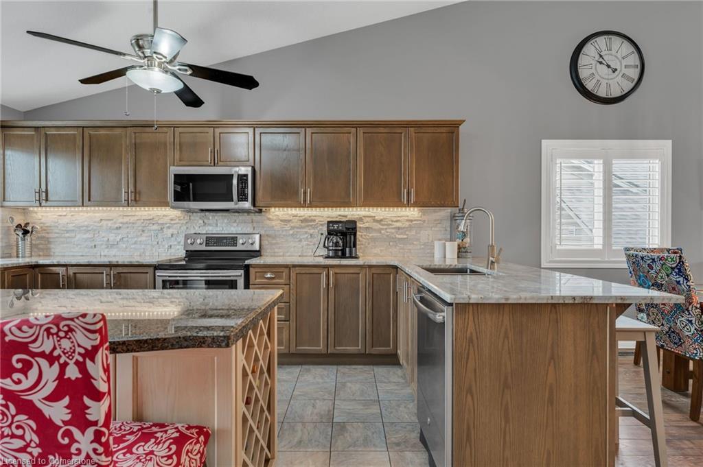 21 Cherry Avenue Property Photo 14