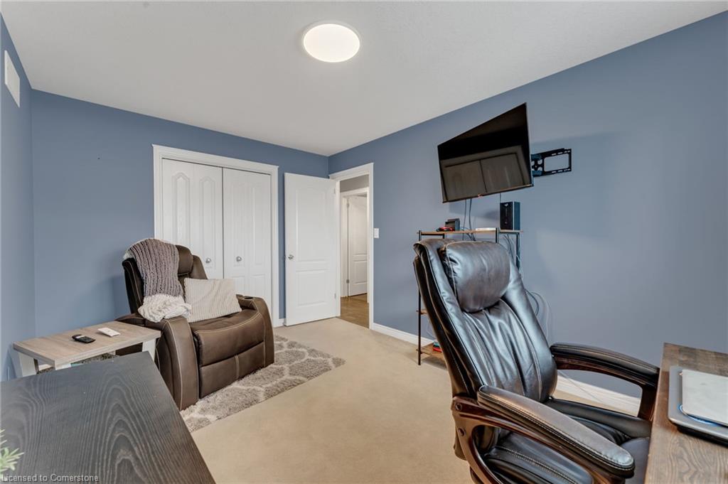 21 Cherry Avenue Property Photo 18