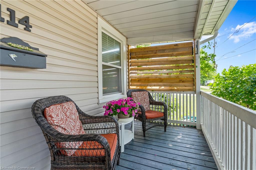 114 Davis Street Property Photo 21