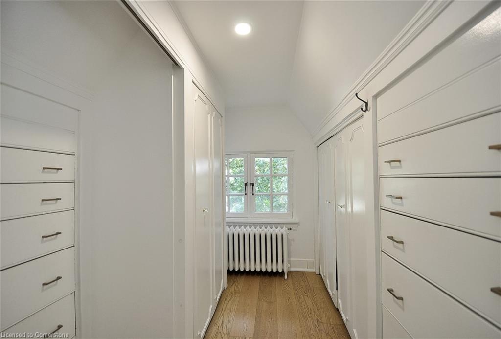 133 Dunbar Road S Property Photo 26