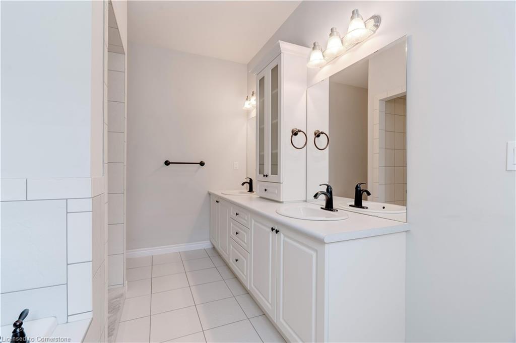 261-2120 Itabashi Way Property Photo 26