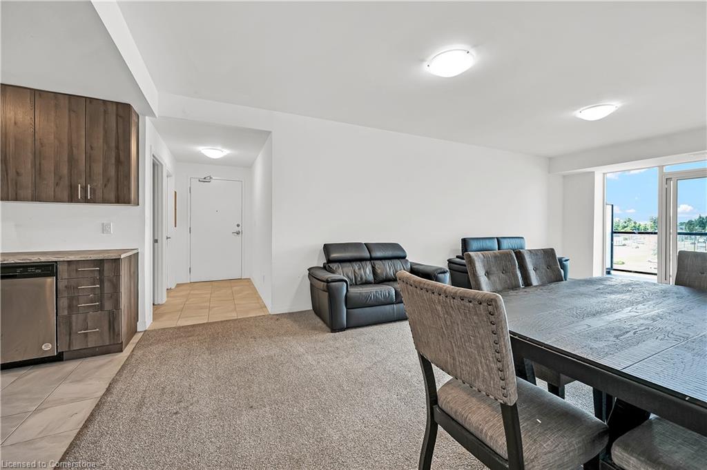 513-5 Hamilton Street N Property Photo 9