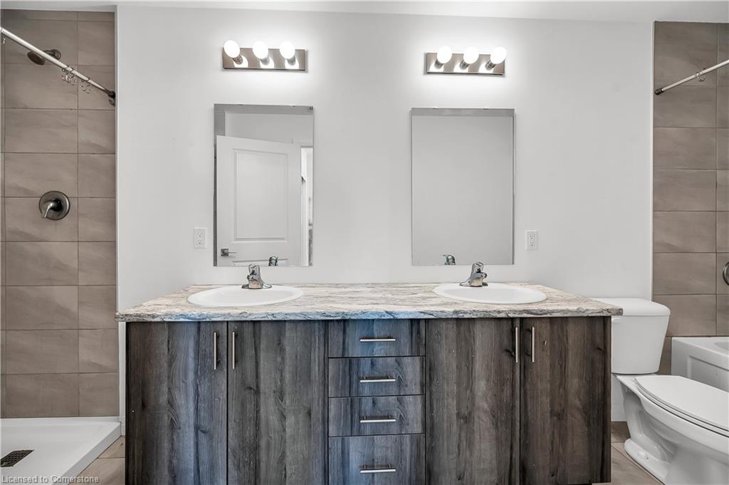 513-5 Hamilton Street N Property Photo 13