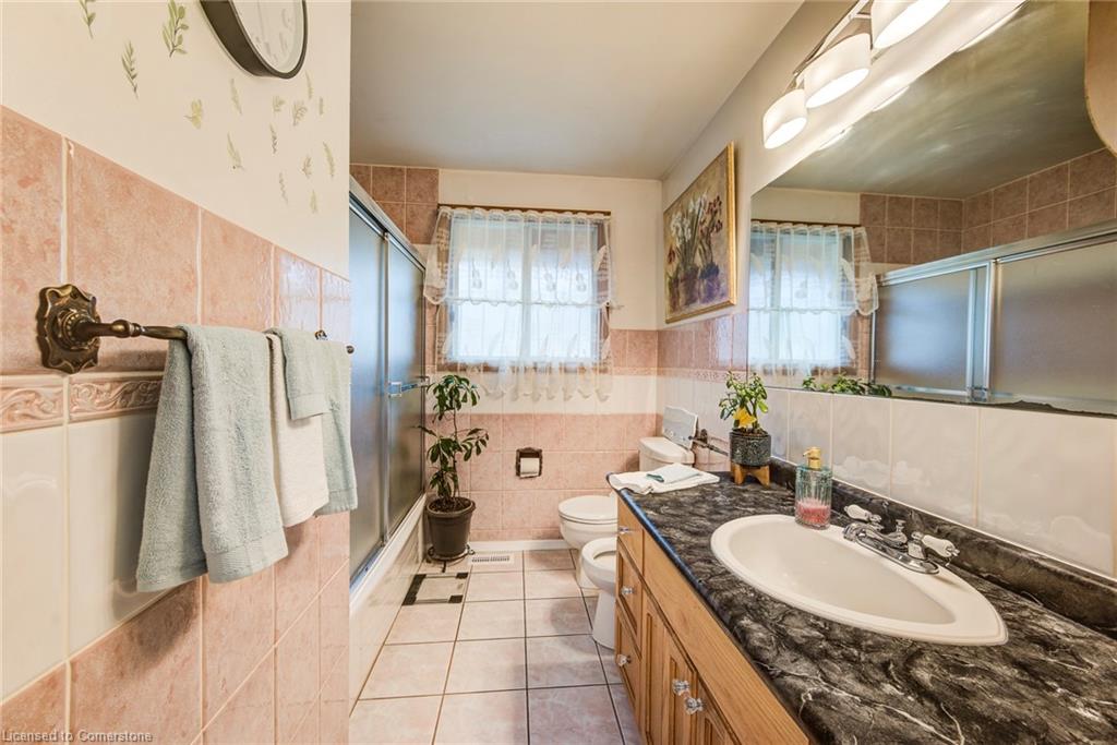 170 Martinglen Crescent Property Photo 20