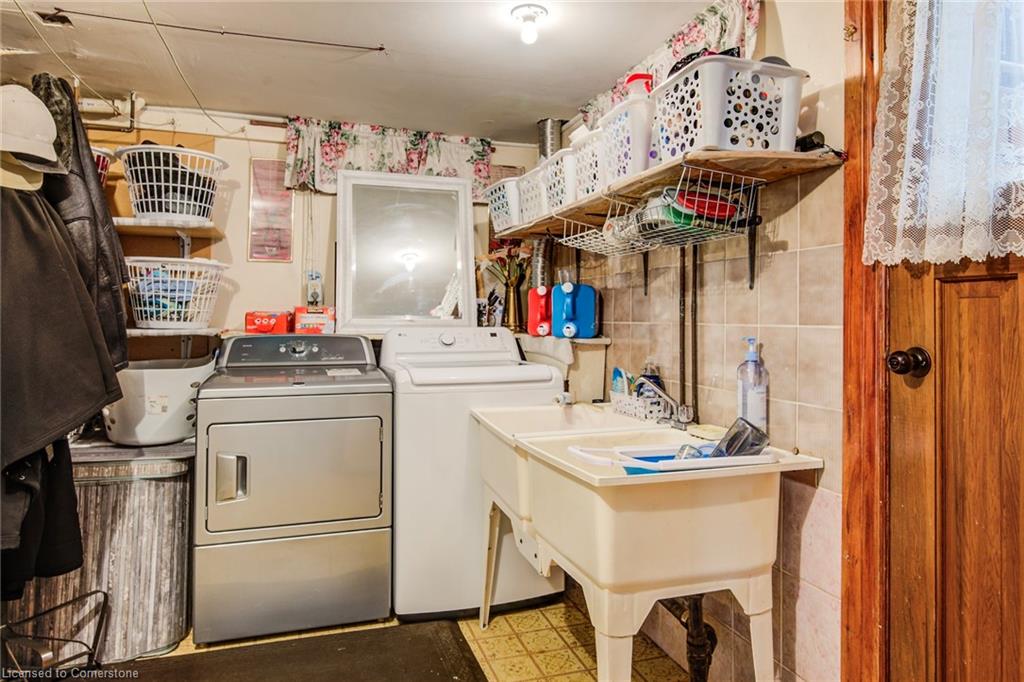 170 Martinglen Crescent Property Photo 34