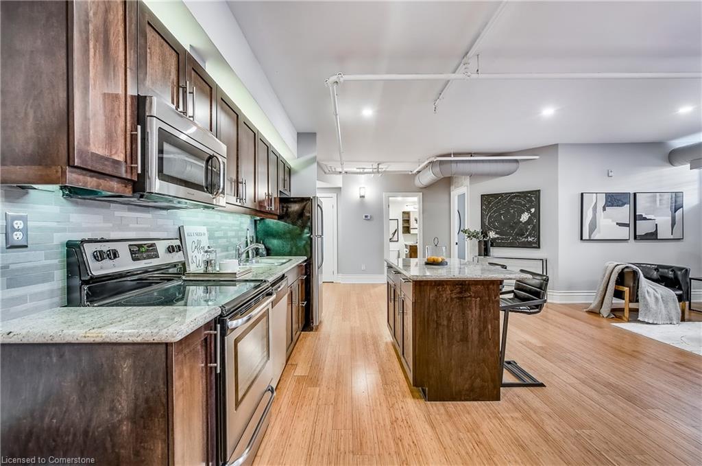 101-200 Stinson Street Property Photo 7