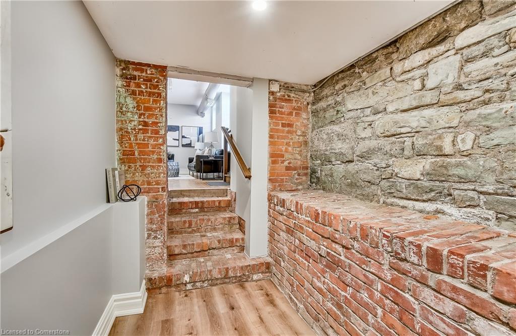 101-200 Stinson Street Property Photo 23