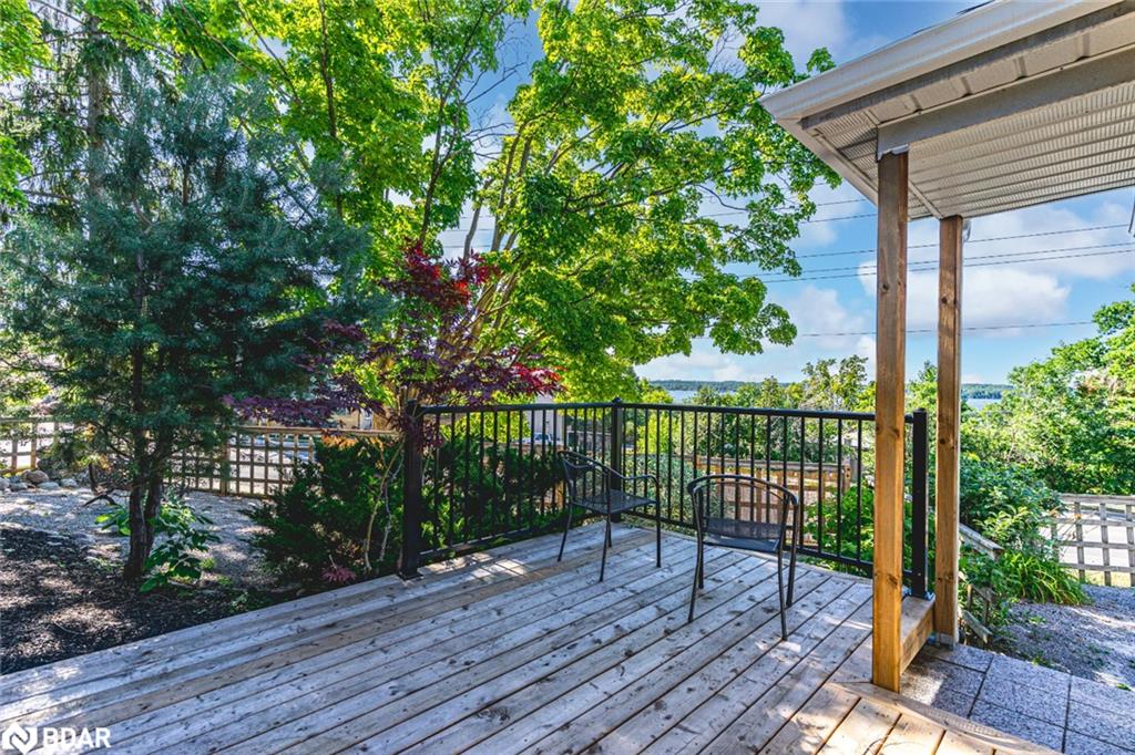 425 Codrington Street Property Photo 19