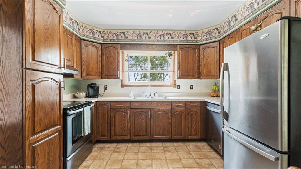 35 Blossom Avenue Property Photo 13