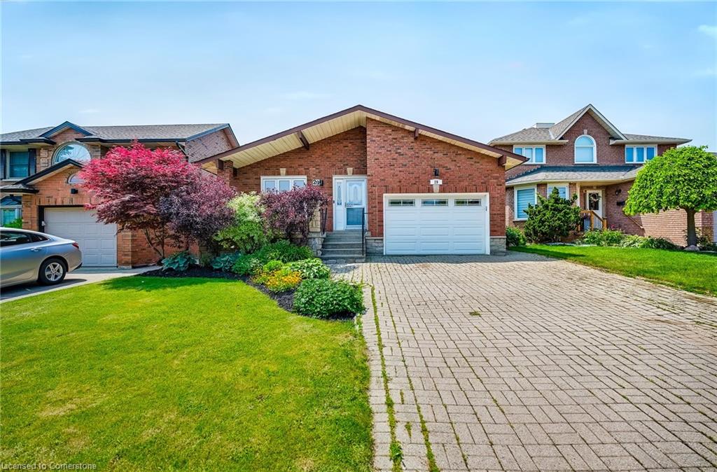 29 Guildwood Drive Property Photo 1