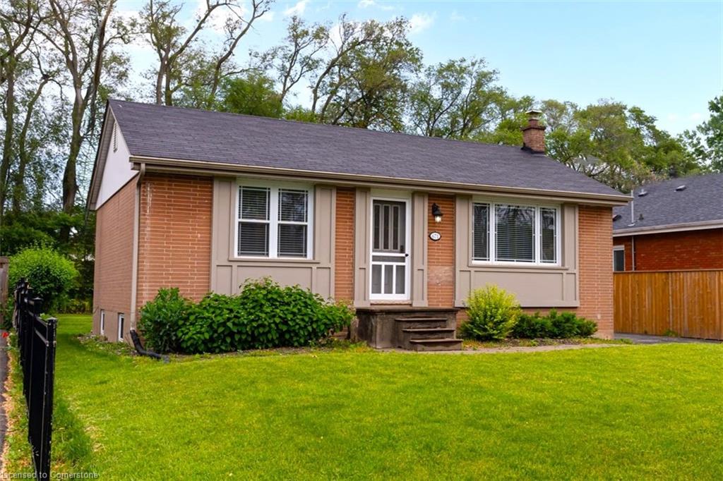 671 Wickens Avenue Property Photo 1
