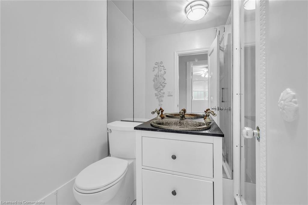 16 Freeland Court Property Photo 19