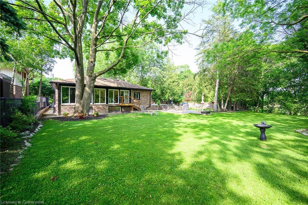 16 Freeland Court Property Photo 33