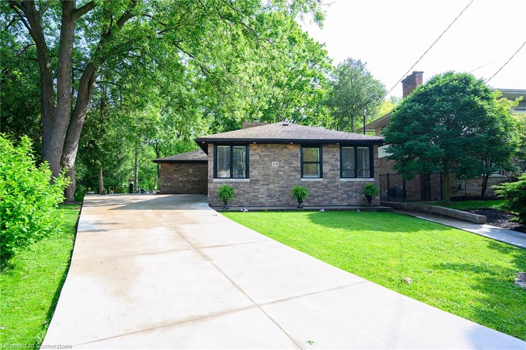 16 Freeland Court Property Photo 47